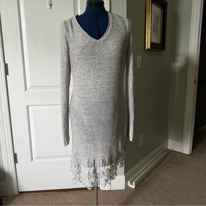 Lightweight sweater dress with lace bottom